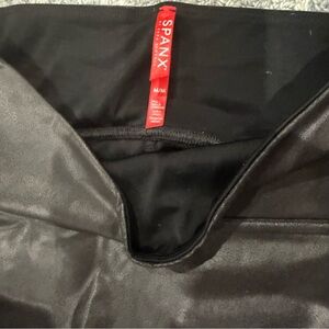 SPANX Black Shiny Leggings